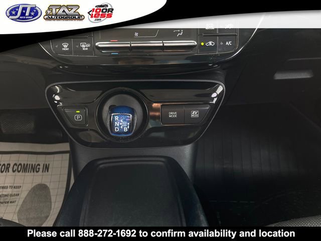Used 2019 Toyota Prius L Eco image 11