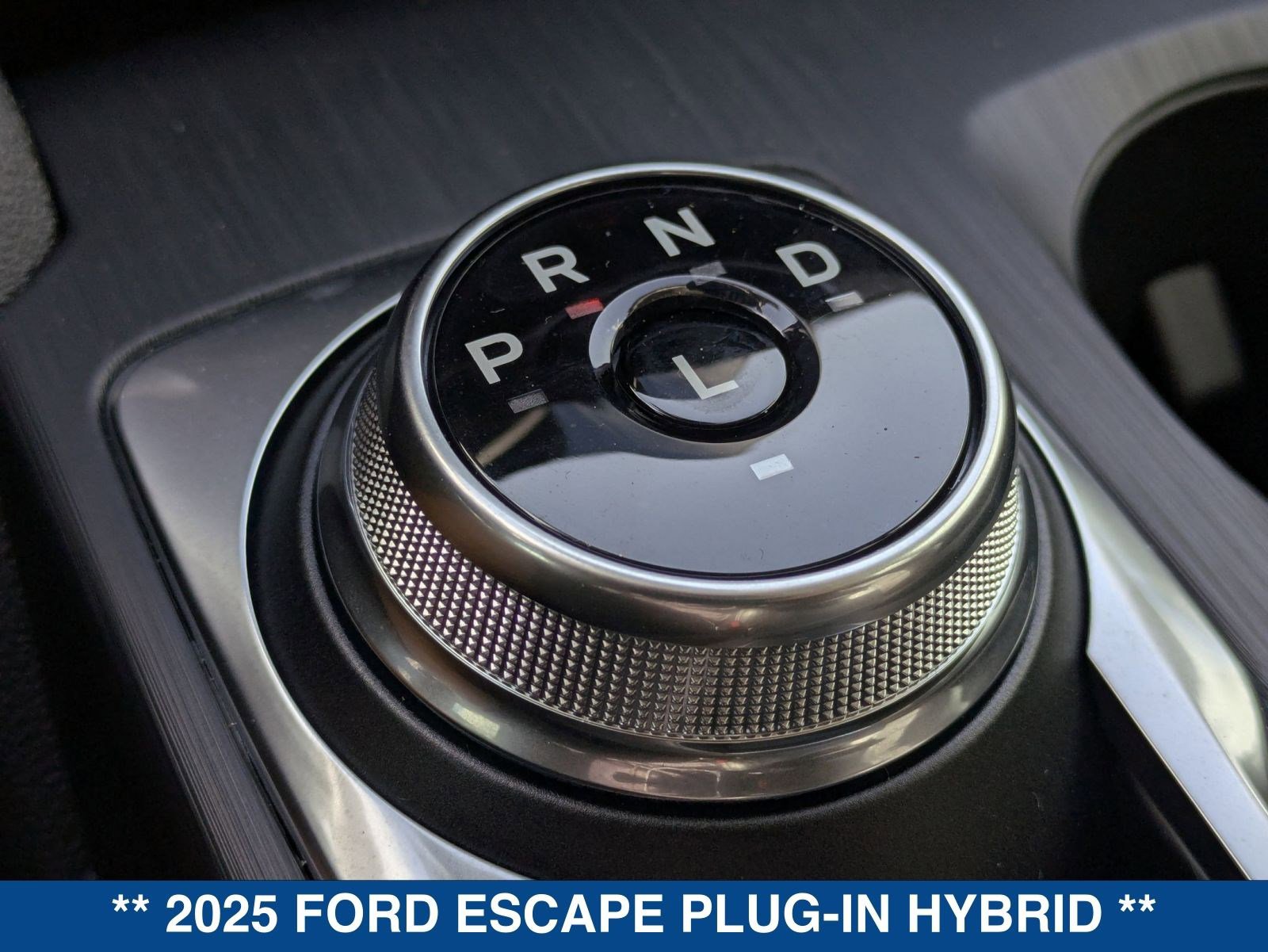 New 2025 Ford Escape SE image 34