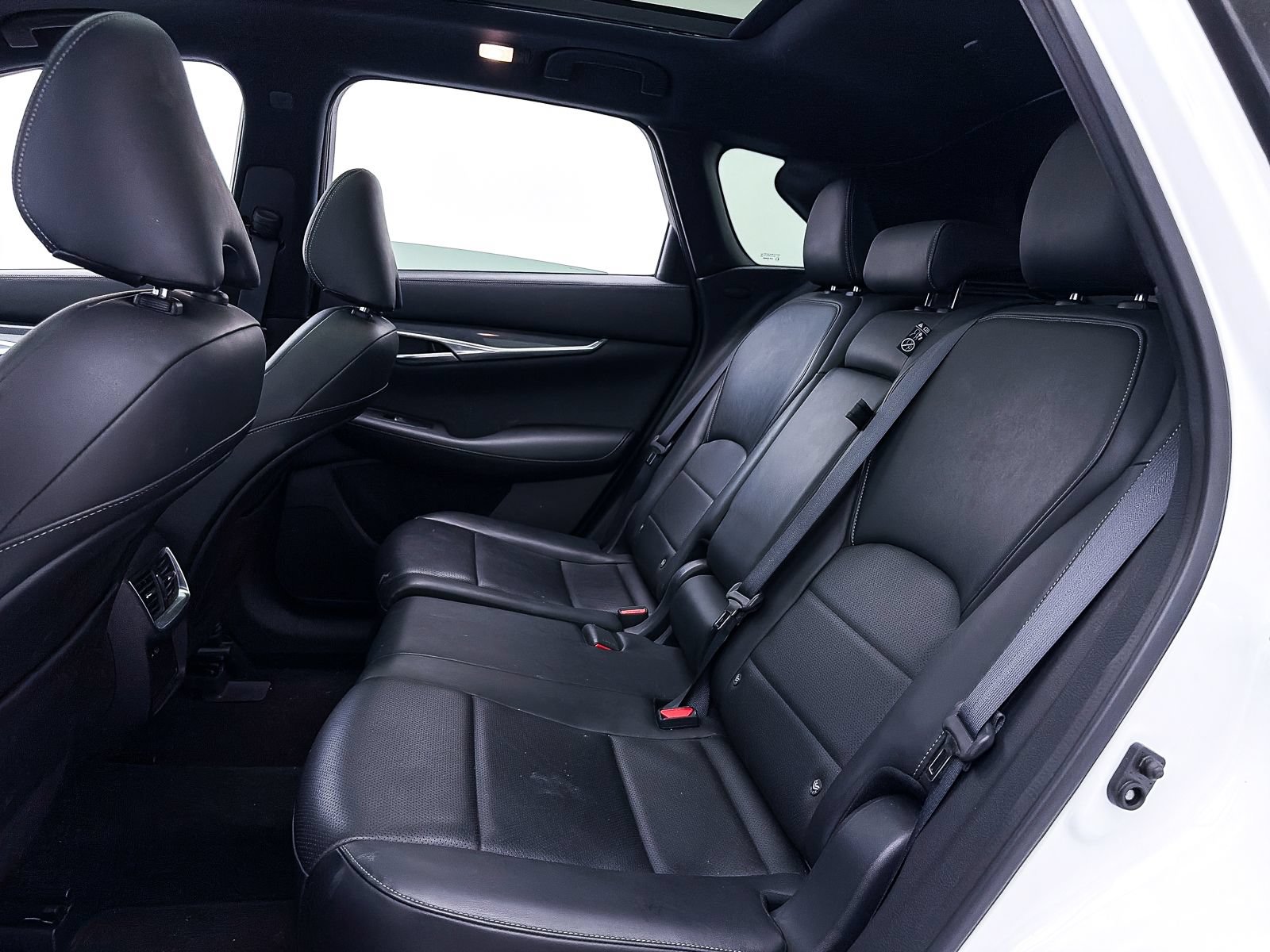 Used 2023 INFINITI QX50 Sport AWD/4WD image 38