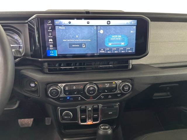 Used 2024 Jeep Wrangler Unlimited w/ Convenience Group image 21