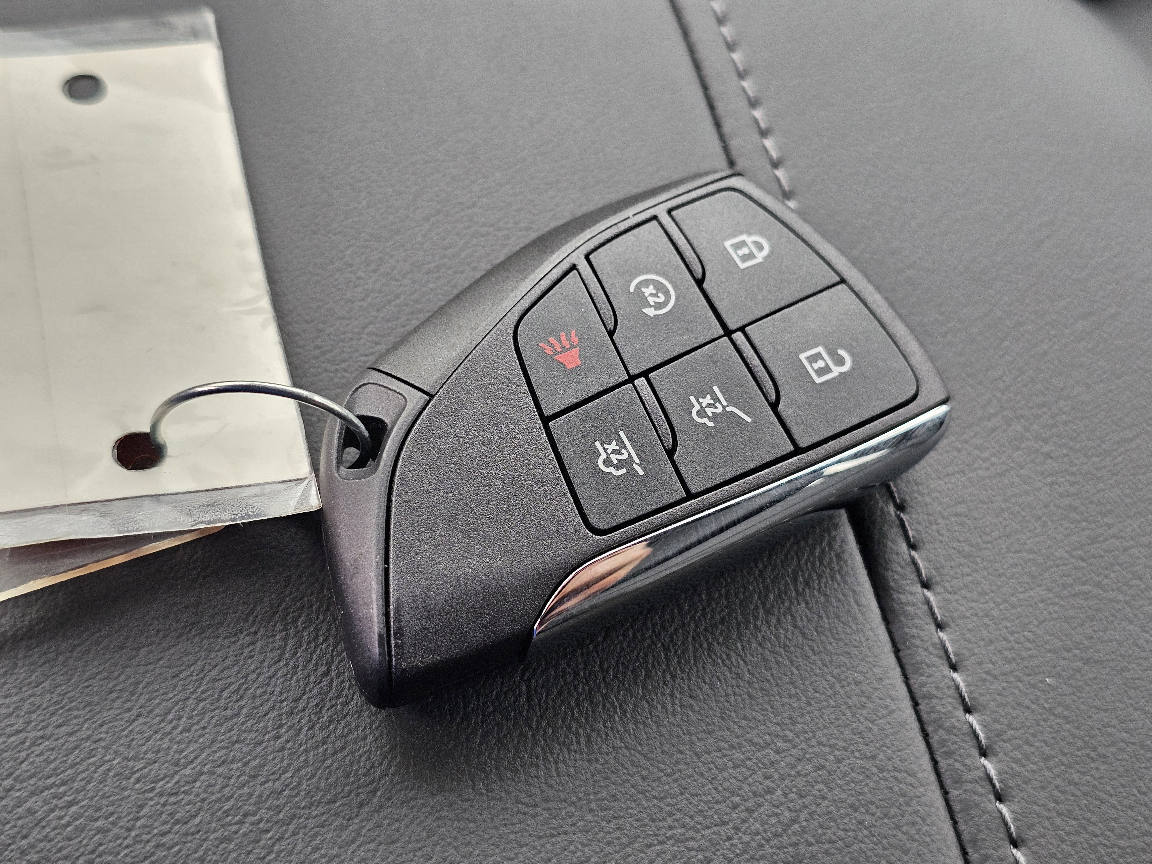 New 2026 Chevrolet Suburban LT w/ Comfort Package image 31