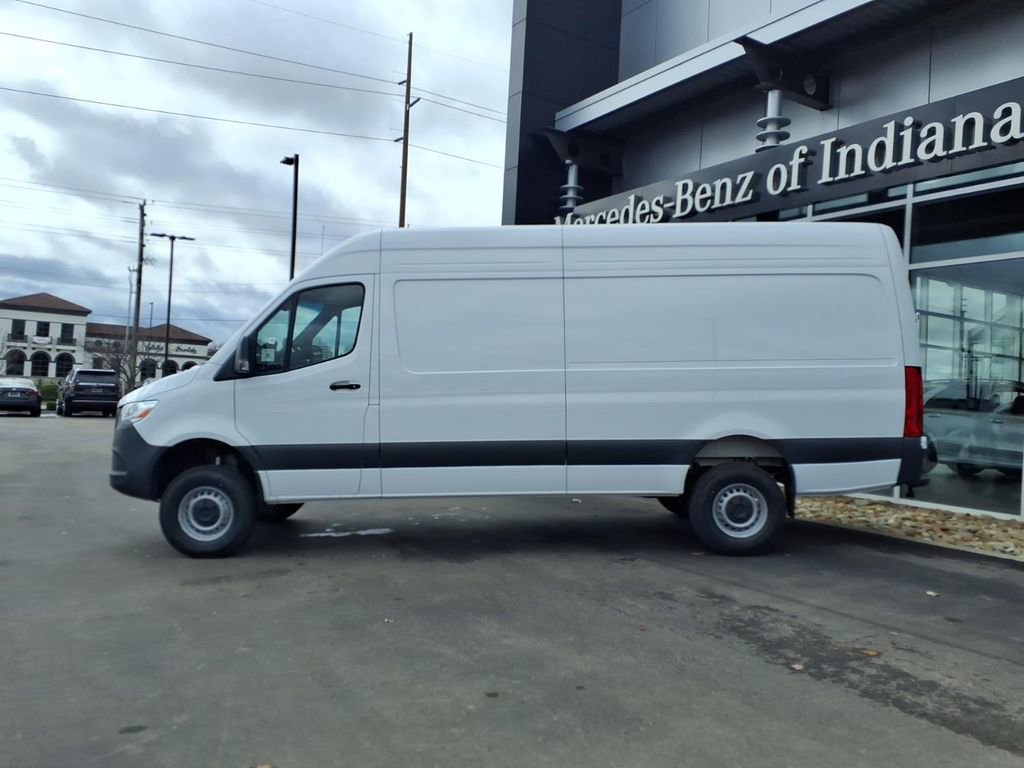New 2026 Mercedes-Benz Sprinter 2500 image 3