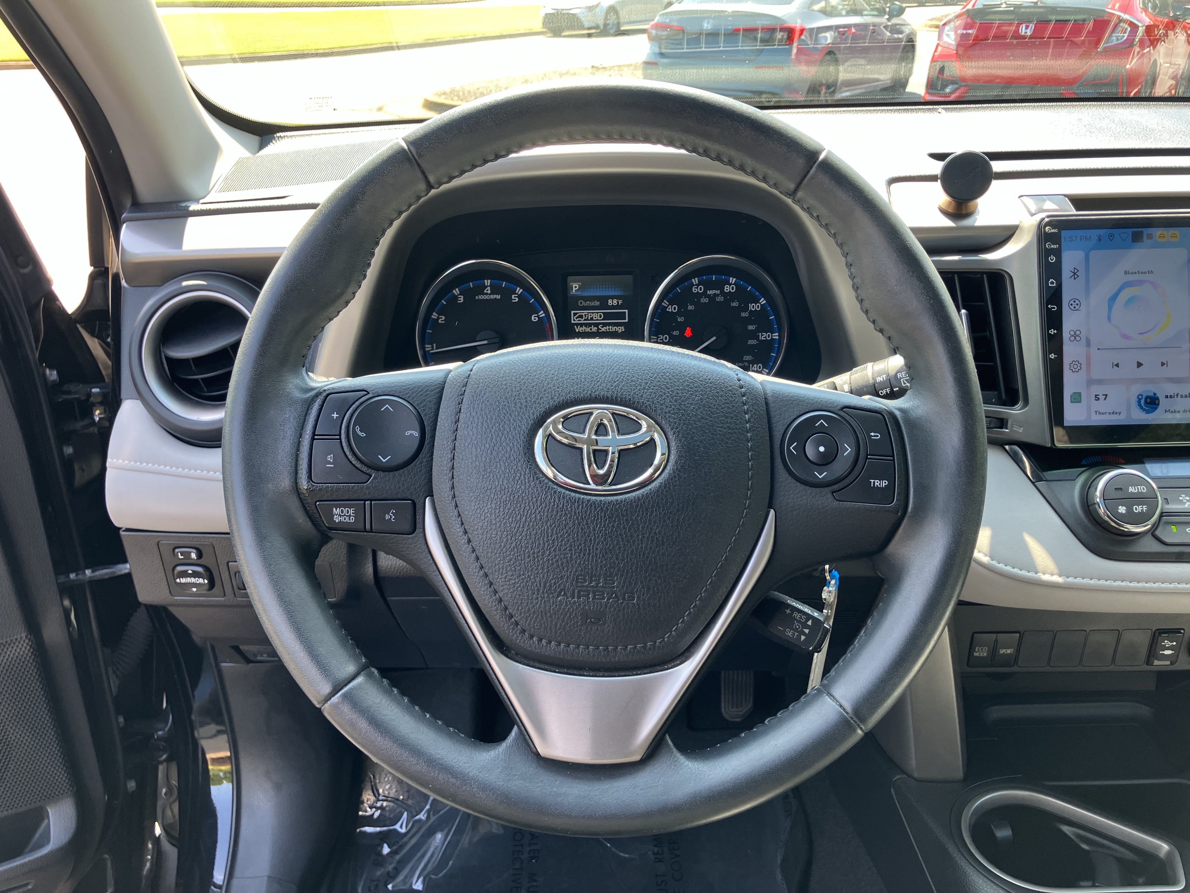 Used 2016 Toyota RAV4 XLE FWD image 20