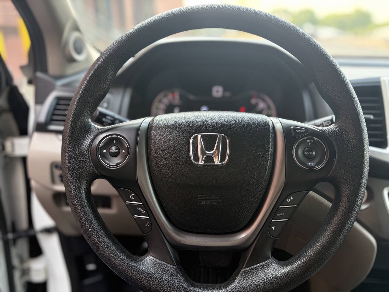 Used 2016 Honda Pilot LX image 28