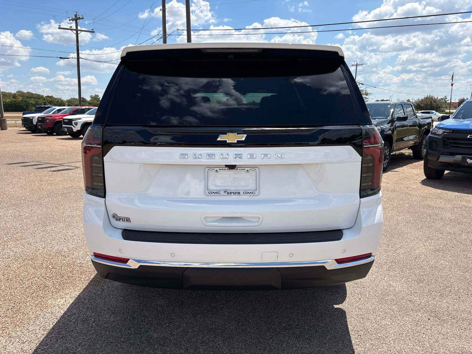 New 2026 Chevrolet Suburban LS RWD image 5