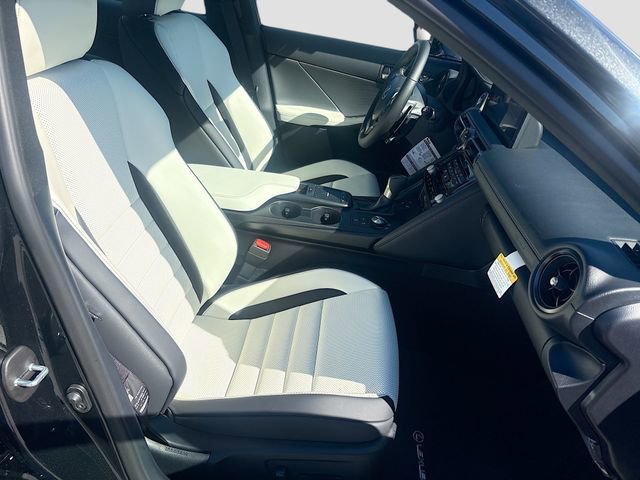 Used 2025 Lexus IS 350 F Sport image 14