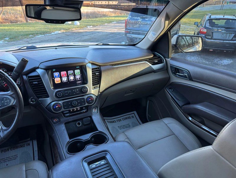 Used 2016 Chevrolet Suburban LT image 29