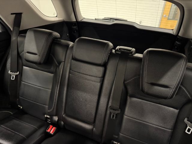 Used 2012 Mercedes-Benz ML 350 4MATIC image 31