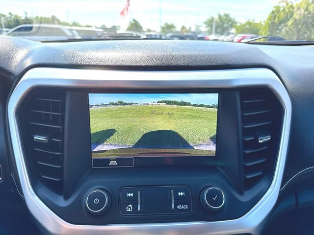 Used 2022 GMC Acadia SLE w/ Driver Convenience Package FWD image 15