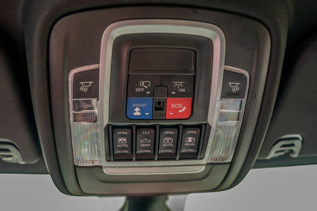 Used 2021 RAM 1500 Big Horn AWD/4WD image 36