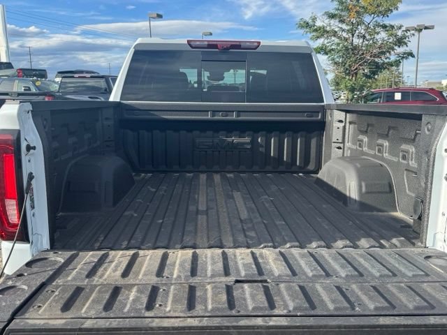 Certified 2026 GMC Sierra 1500 Denali Ultimate w/ LPO, Black Badging Package AWD/4WD image 24