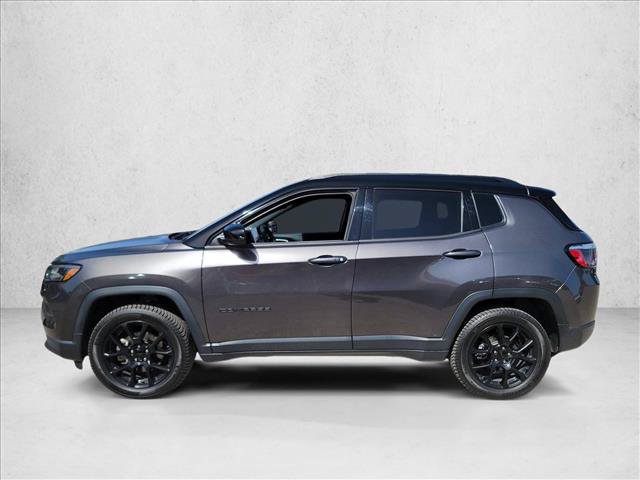 Used 2022 Jeep Compass Latitude AWD/4WD image 8