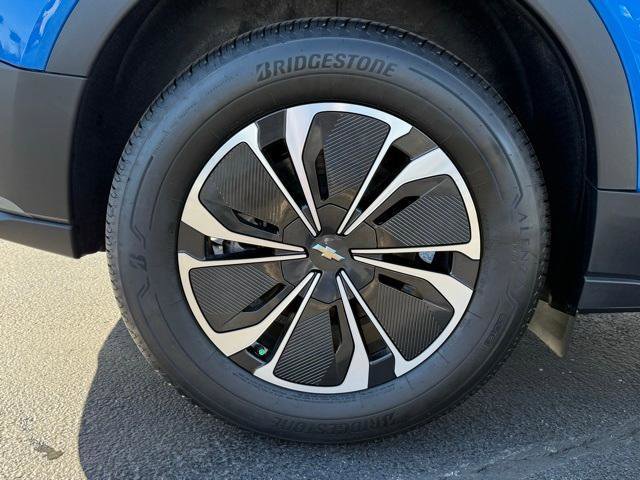 New 2026 Chevrolet Blazer EV LT image 16