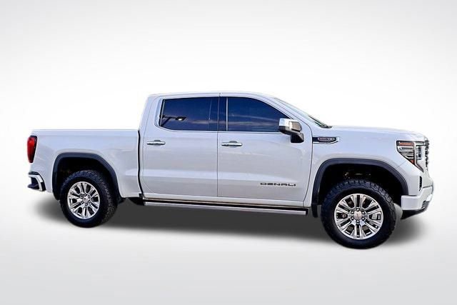 Used 2023 GMC Sierra 1500 Denali w/ Technology Package image 14