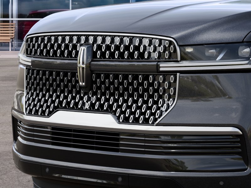 New 2027 Lincoln Navigator Reserve AWD/4WD image 17