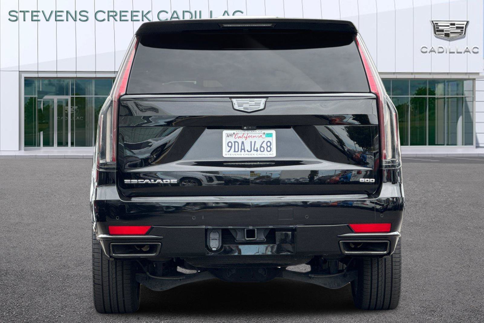 Used 2021 Cadillac Escalade ESV Sport w/ Driver Assist Tech Package AWD/4WD image 4