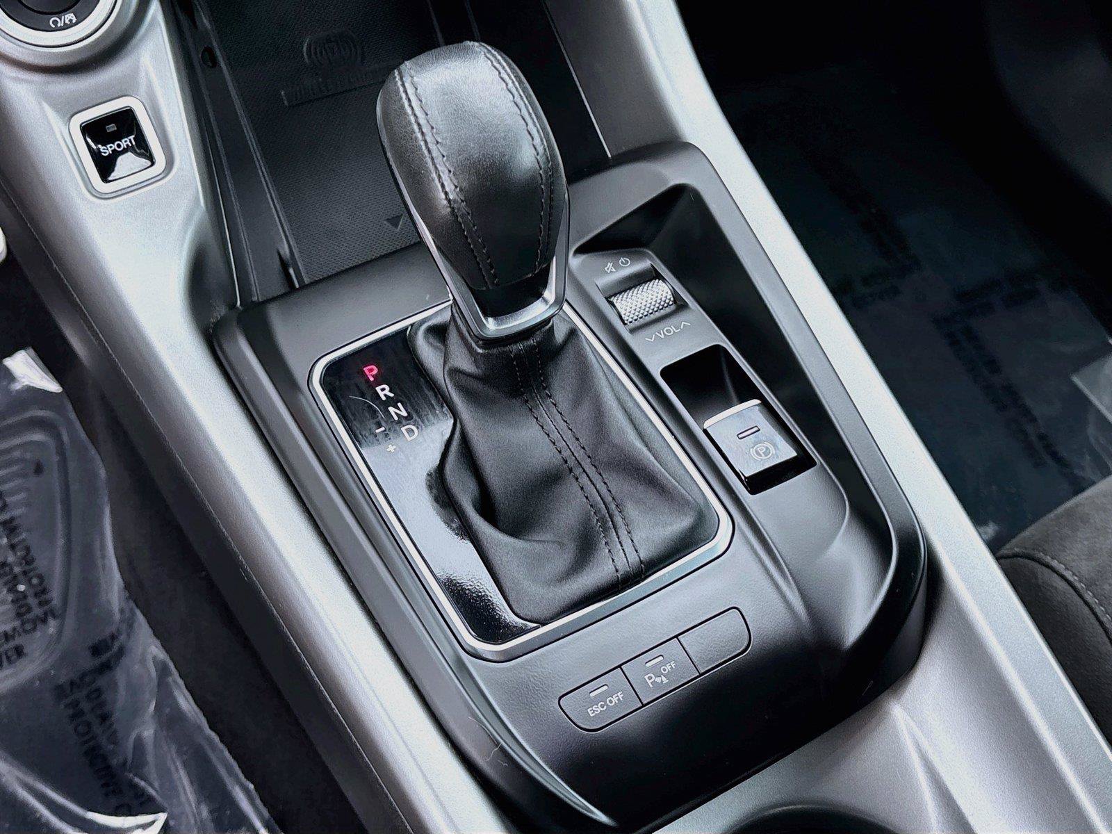 Used 2024 Dodge Hornet R/T Plus AWD/4WD image 17