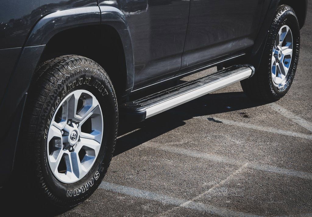 Used 2017 Toyota 4Runner SR5 w/ Four Season Floor Mat Package image 25