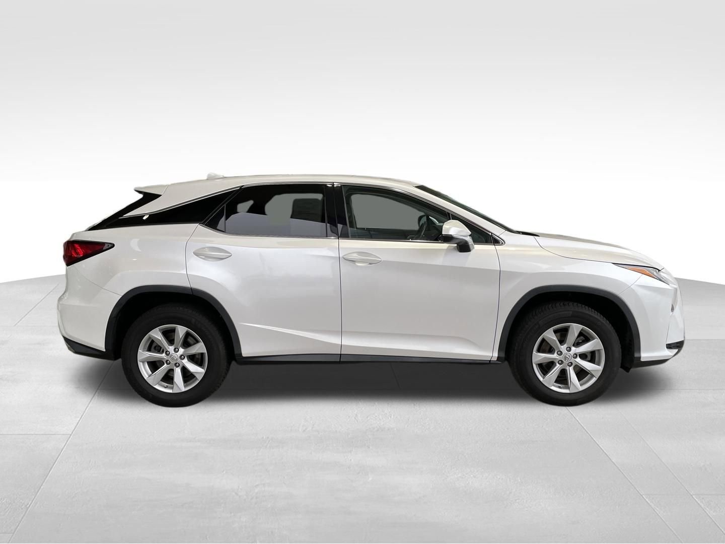 Used 2016 Lexus RX 350 FWD image 2