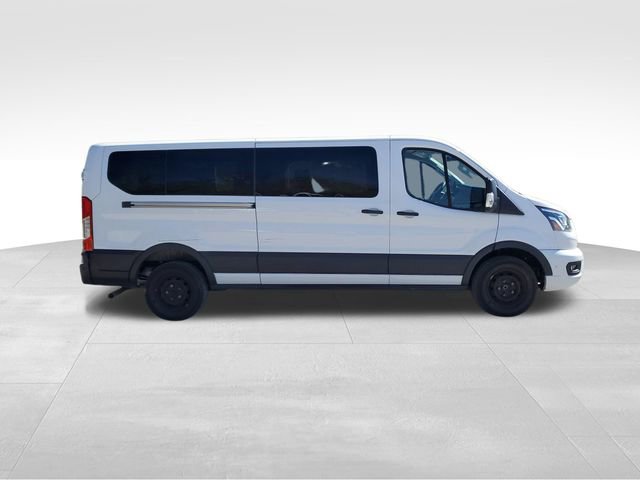 Used 2023 Ford Transit 350 XLT image 3