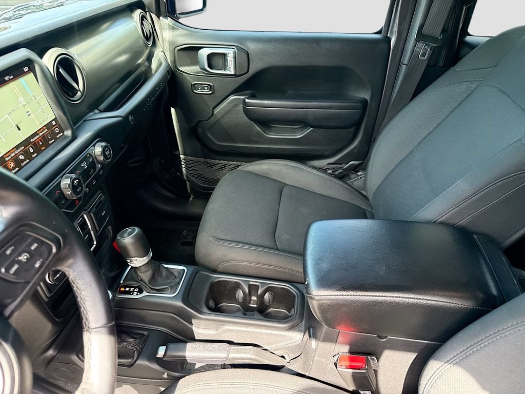 Used 2021 Jeep Wrangler Unlimited Sport AWD/4WD image 26