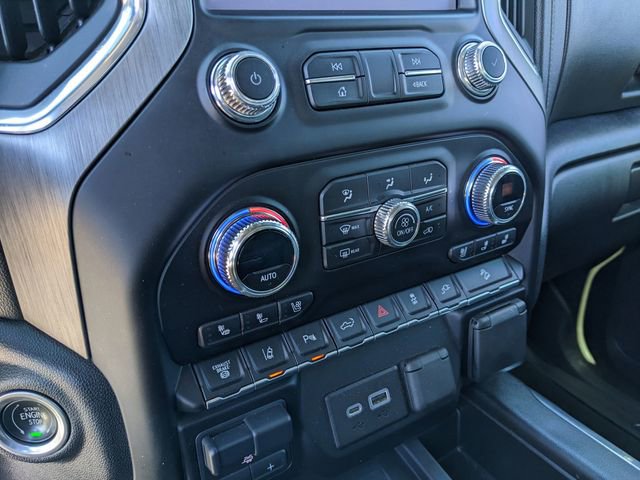 Used 2023 GMC Sierra 3500 Denali w/ Denali Ultimate Package image 24