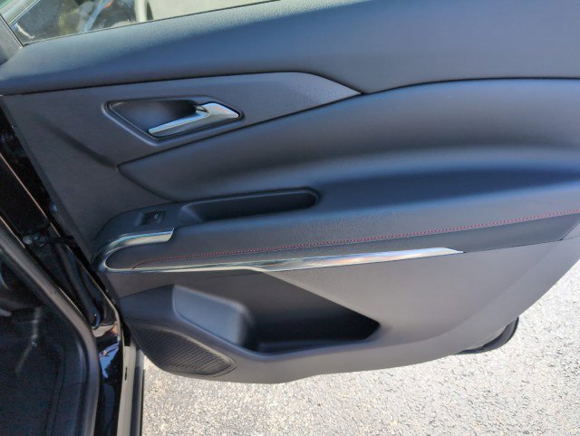 New 2026 Chevrolet Traverse Z71 w/ Driver Confidence Package image 16