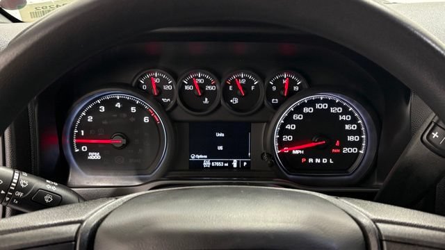 Used 2021 GMC Sierra 1500 4x4 Crew Cab w/ Sierra Value Package image 32