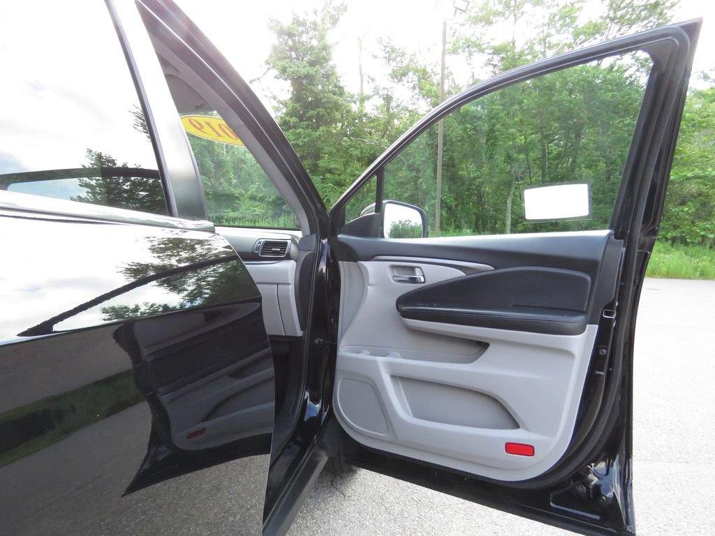 Used 2019 Honda Pilot EX image 12