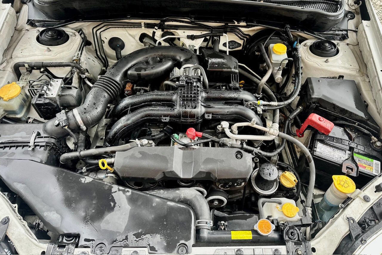 Used 2012 Subaru Forester 2.5X w/ Alloy Wheel Pkg image 13