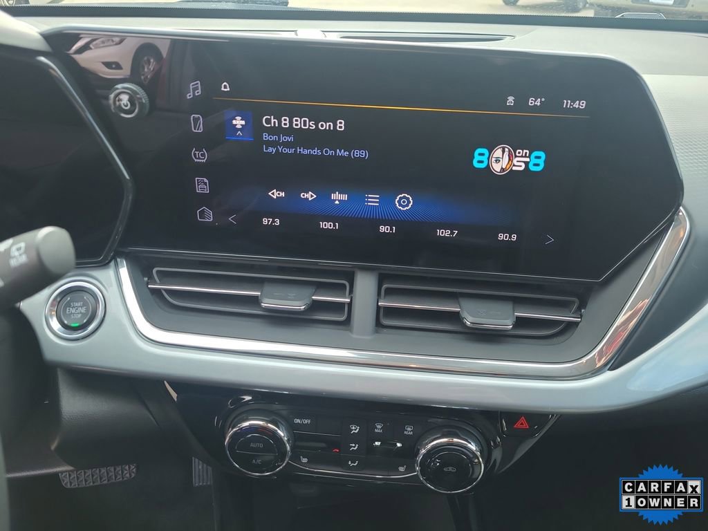 Used 2025 Chevrolet Trax LT w/ LT Convenience Package image 20