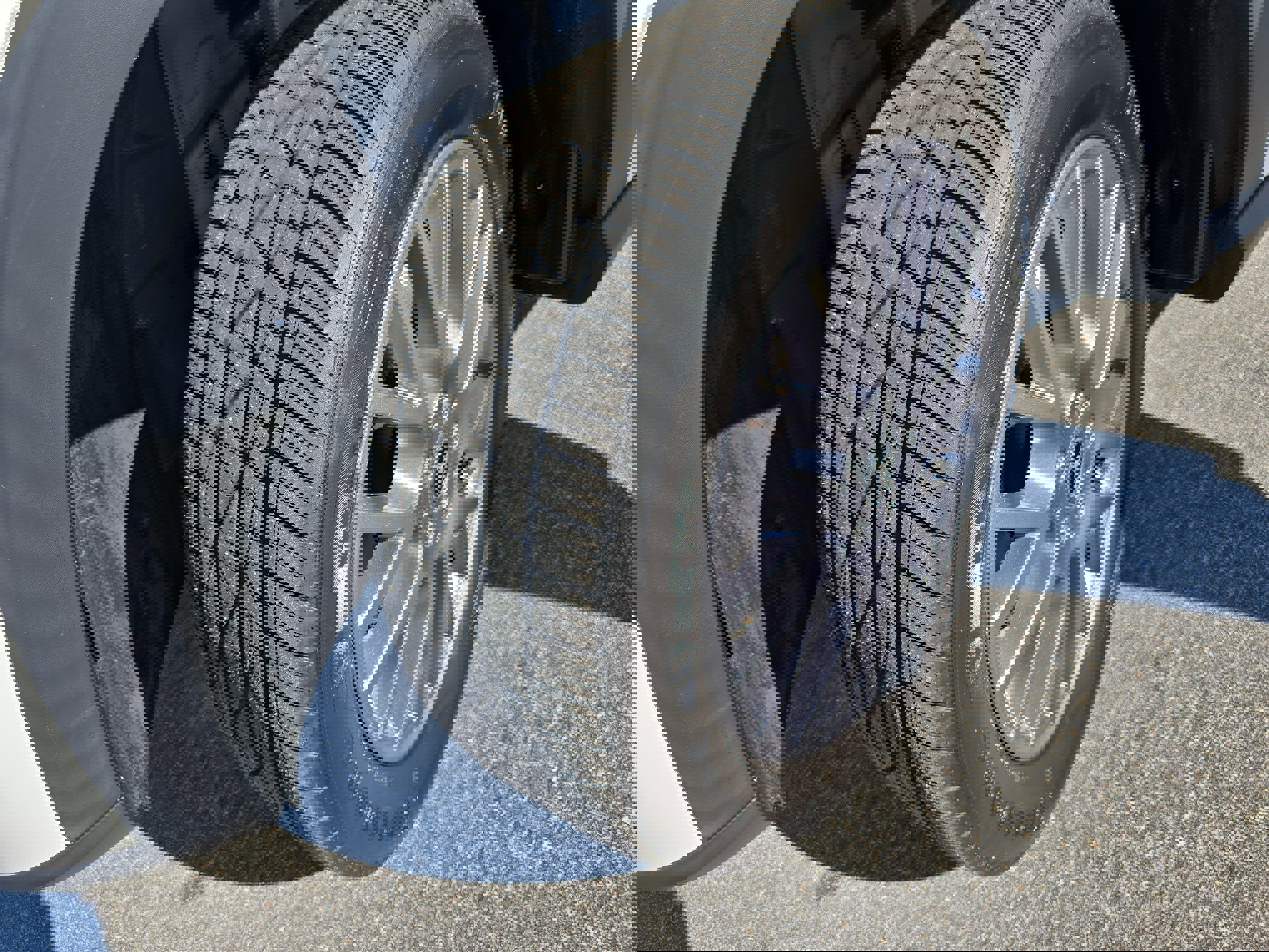 Used 2022 Mercedes-Benz GLE 350 4MATIC image 32