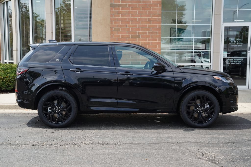 New 2026 Land Rover Discovery Sport Landmark AWD/4WD image 7