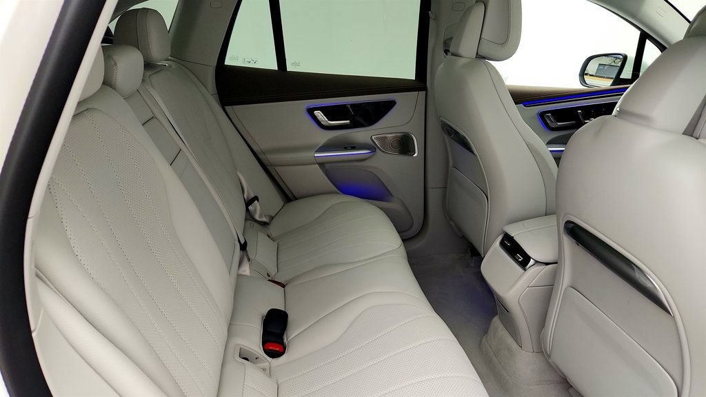 Used 2025 Mercedes-Benz EQE 350+ SUV image 22