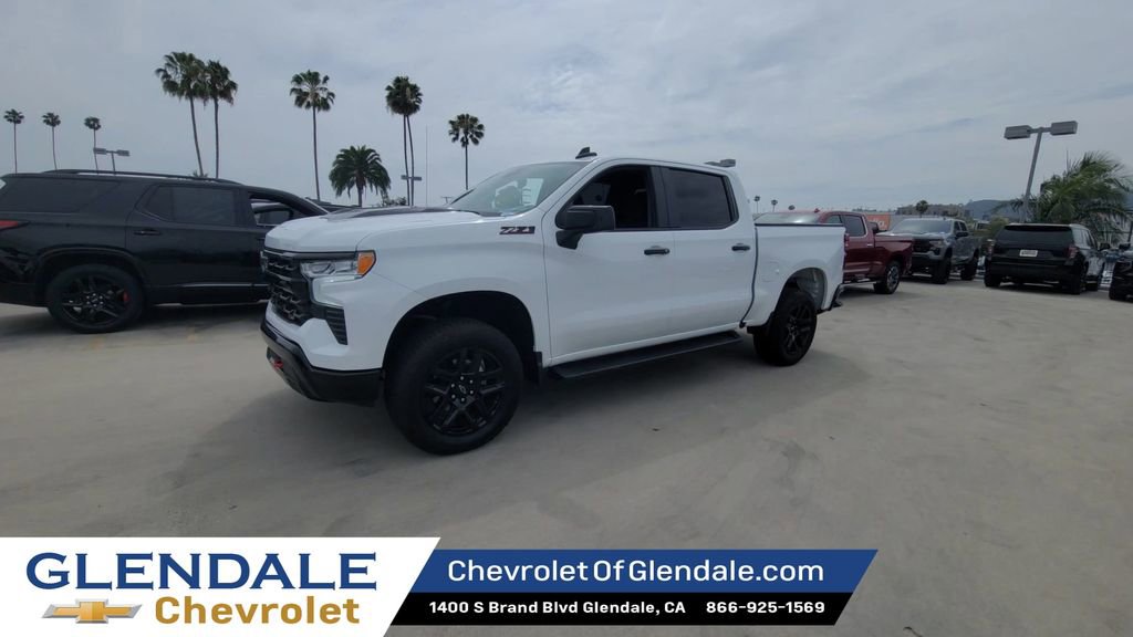 Certified 2025 Chevrolet Silverado 1500 LT Trail Boss AWD/4WD image 5