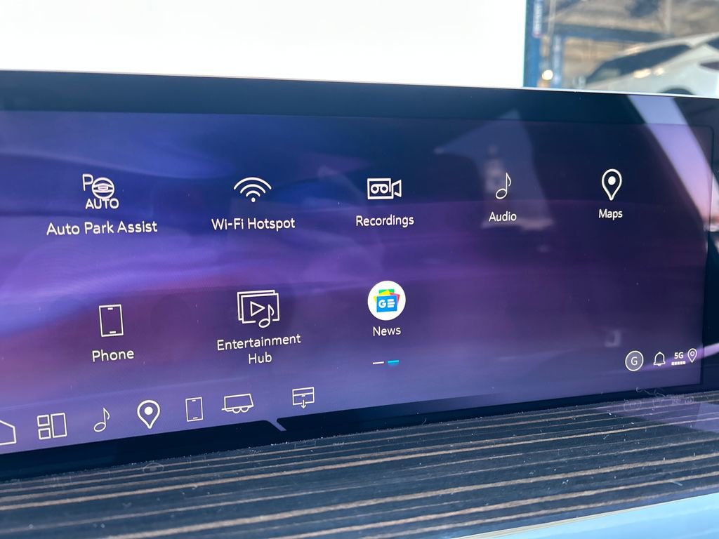 New 2026 Cadillac Escalade ESV Luxury image 38