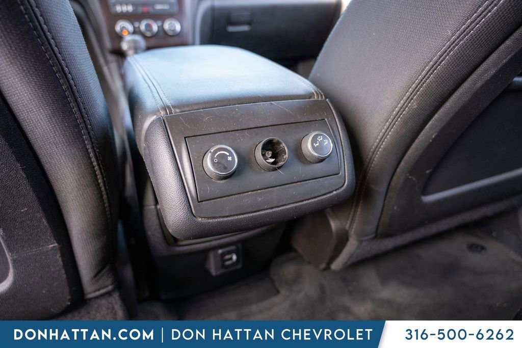 Used 2017 Chevrolet Traverse LT w/ Style and Technology Package image 21