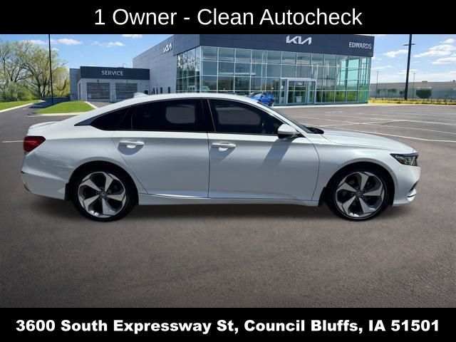 Used 2018 Honda Accord Sport image 2