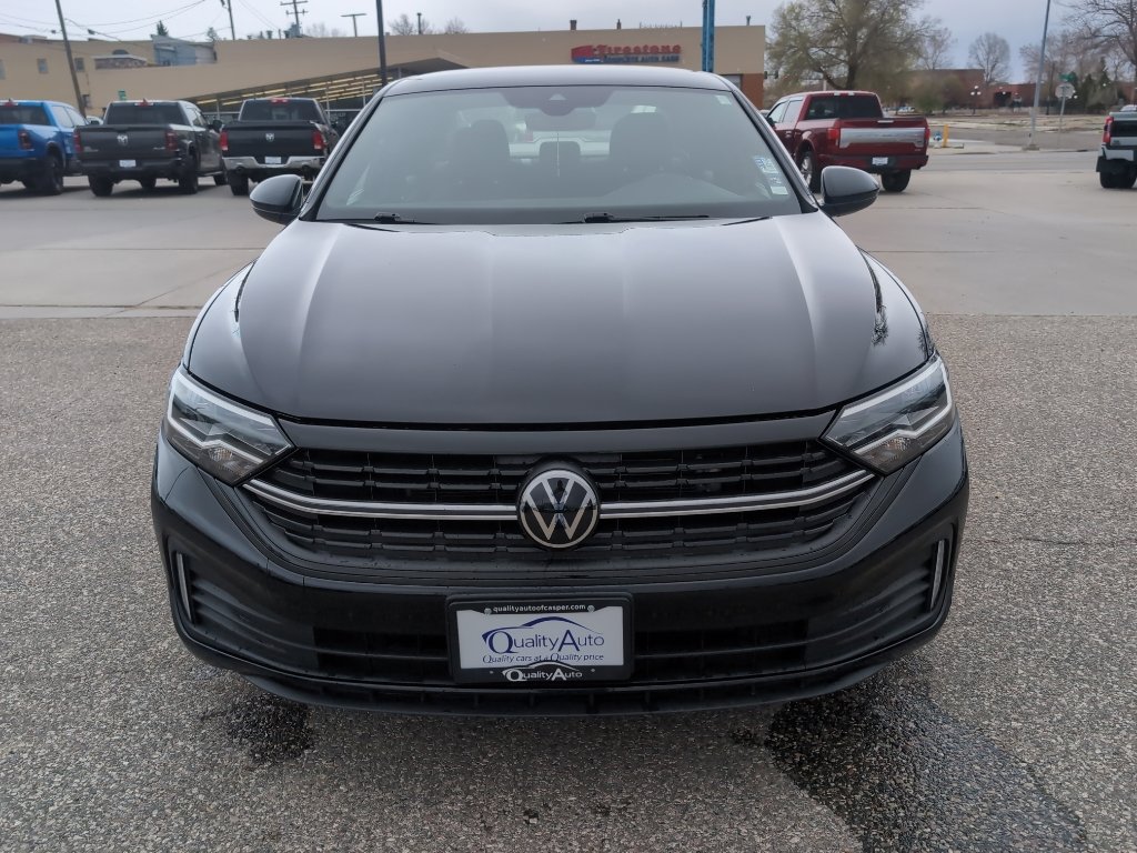 Used 2024 Volkswagen Jetta Sport FWD image 7