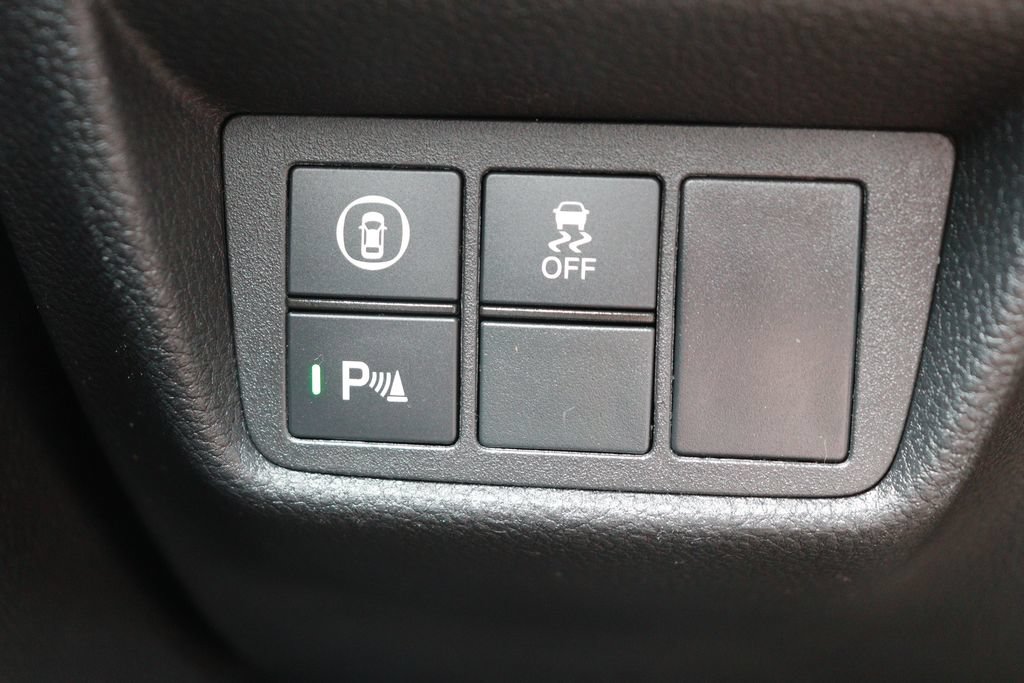 Used 2018 Honda Accord Touring image 25