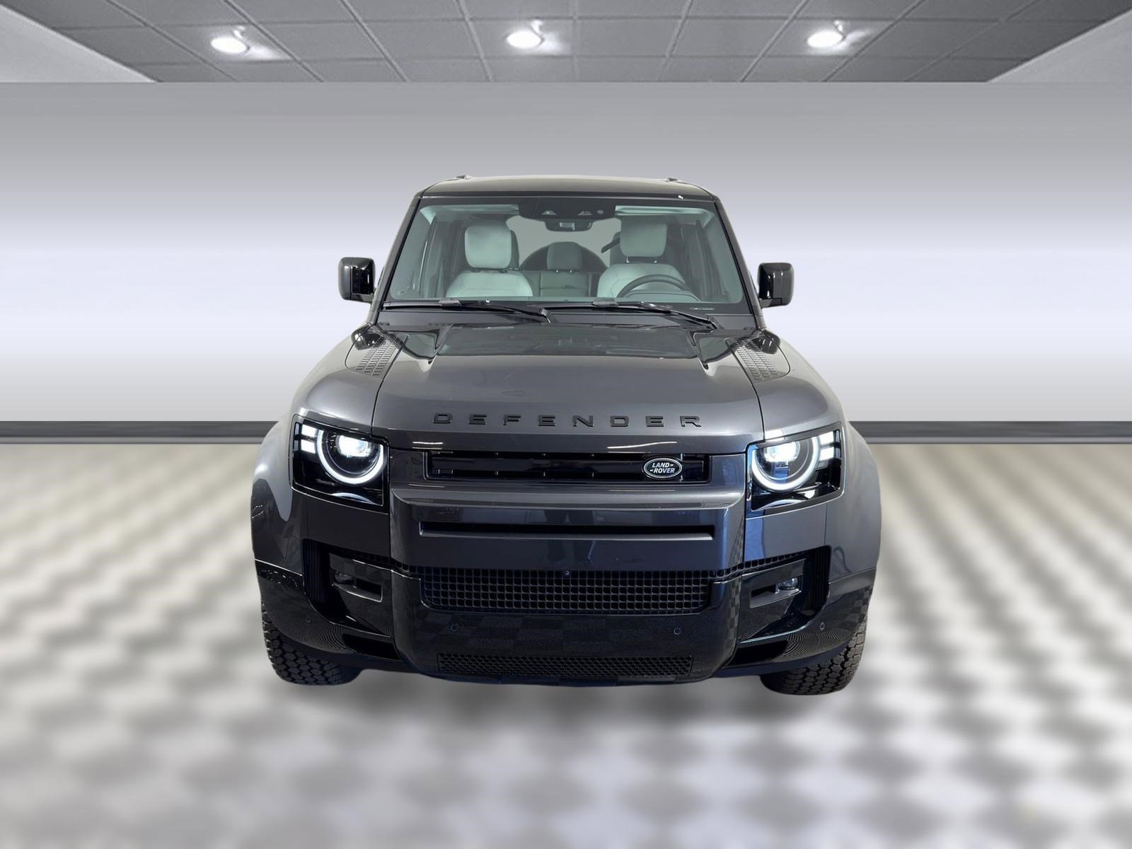 New 2026 Land Rover Defender 110 X-Dynamic SE image 5