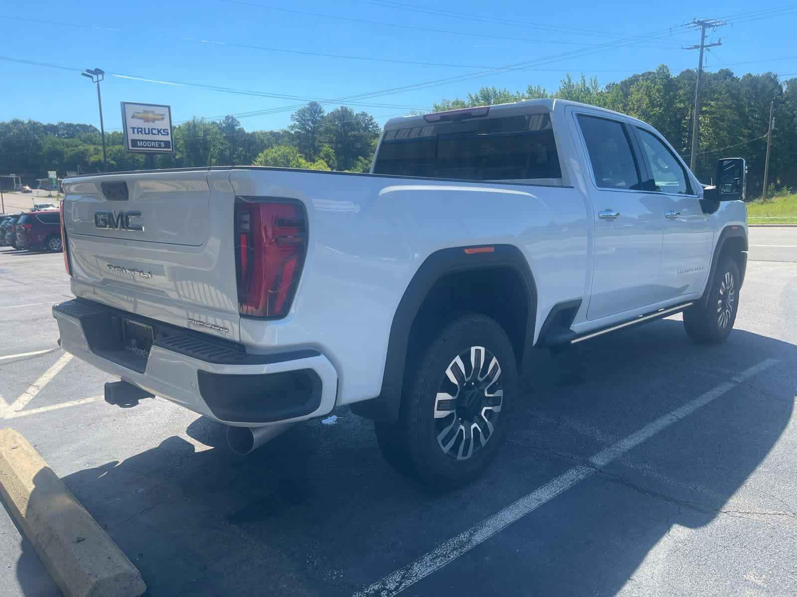 Used 2026 GMC Sierra 2500 Denali Ultimate AWD/4WD image 7