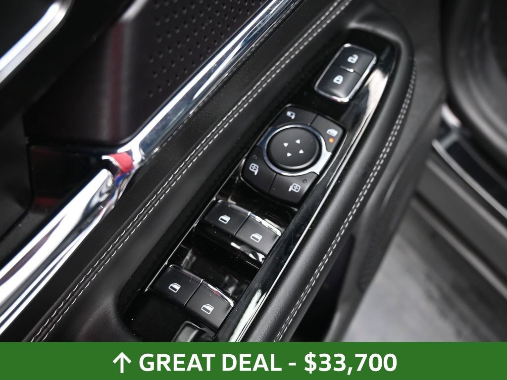 Used 2024 Lincoln Corsair Reserve image 25