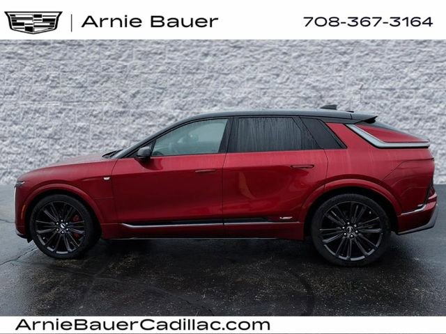 New 2026 Cadillac Lyriq V AWD/4WD image 9