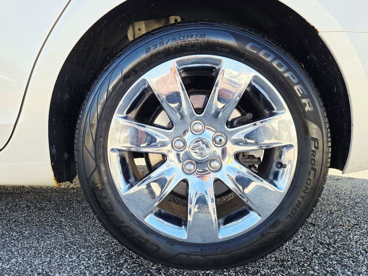 Used 2012 Buick LaCrosse Premium w/ Driver Confidence Package AWD/4WD image 9