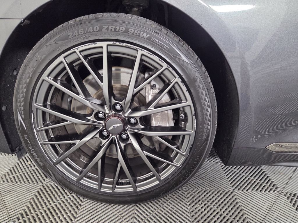 Used 2018 Genesis G80 3.3T Sport image 10