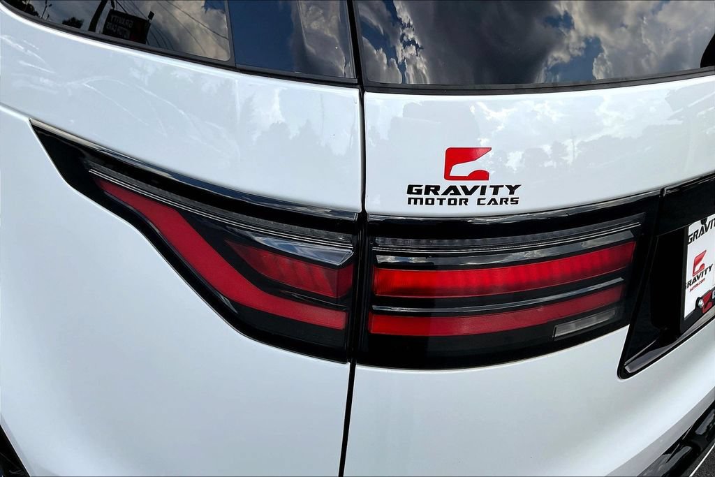 Used 2023 Land Rover Discovery HSE R-Dynamic AWD/4WD image 21