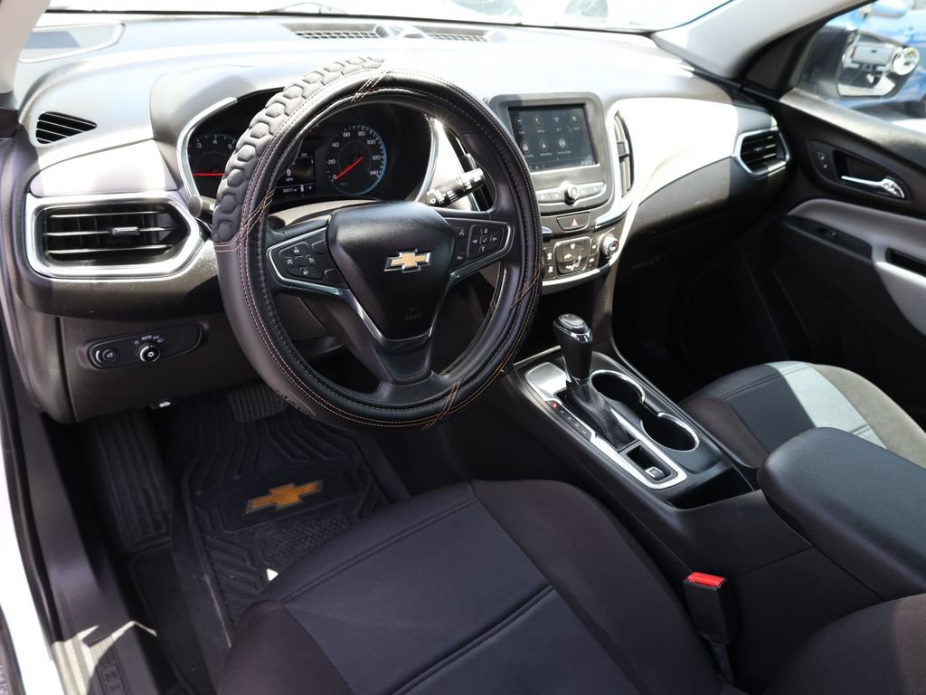 Used 2019 Chevrolet Equinox LS FWD image 12