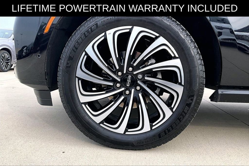 Used 2025 Lincoln Navigator L Black Label image 12