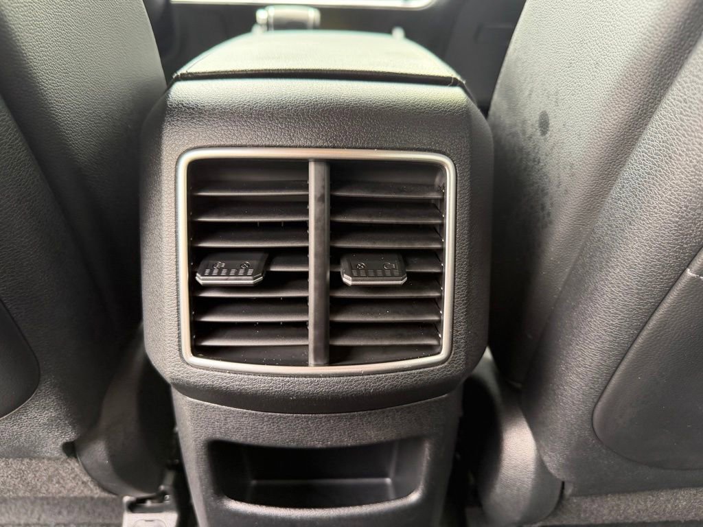 Used 2025 Kia Sportage EX FWD image 10
